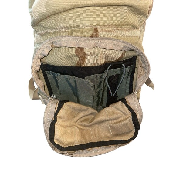CamelBak Maximum Gear MULE Hydration Pack Desert Camo Cordura Tactical - Picture 16 of 16